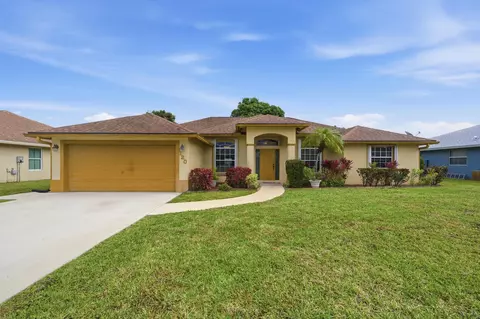 120 Venetian, Royal Palm Beach, FL 33411
