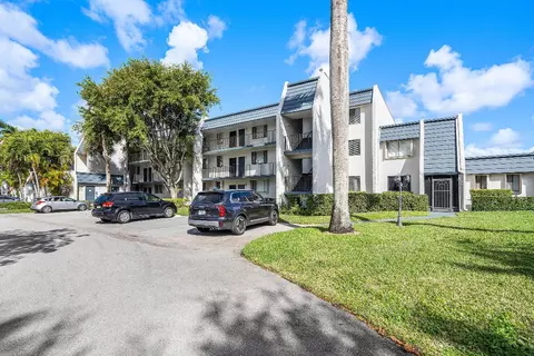 4345 Trevi Ct #108, Lake Worth, FL 33467