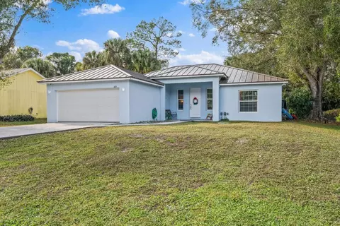 1035 34th Ave SW, Vero Beach, FL 32968