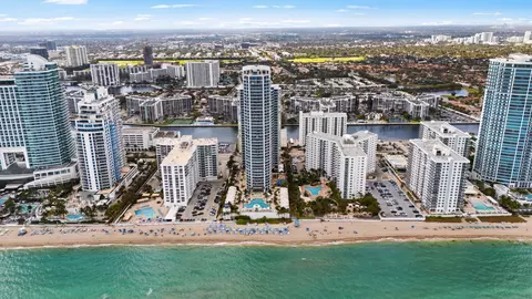 3101 S Ocean Dr #1807, Hollywood, FL 33019
