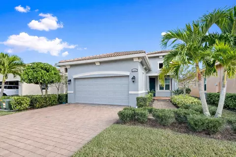 9189 SW Pepoli Way, Port Saint Lucie, FL 34987