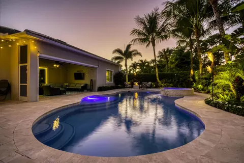 217 Shores Pointe Dr, Jupiter, FL 33458