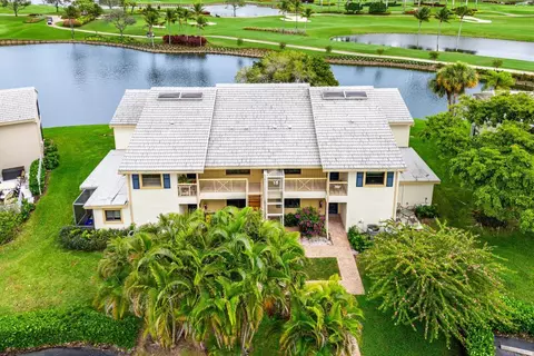 15 Eastgate Dr #D, Boynton Beach, FL 33436