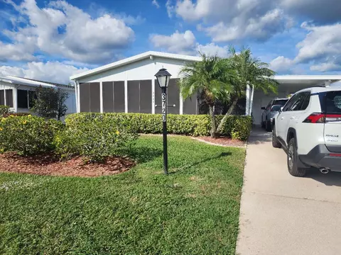 3720 Crabapple Dr, Port Saint Lucie, FL 34952