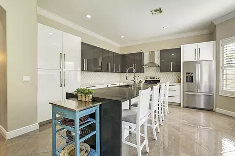 7167 Ivy Crossing Ln, Boynton Beach, FL 33436