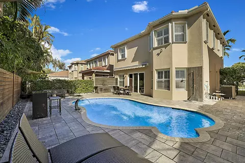 7167 Ivy Crossing Ln, Boynton Beach, FL 33436