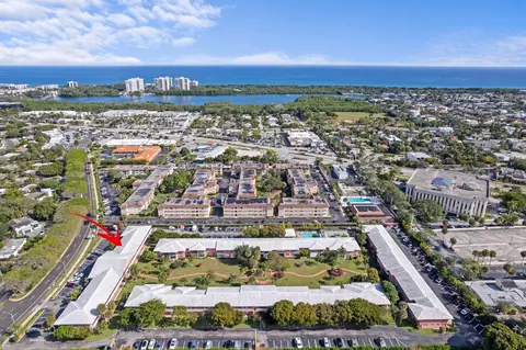 300 NE 20th #109, Boca Raton, FL 33431