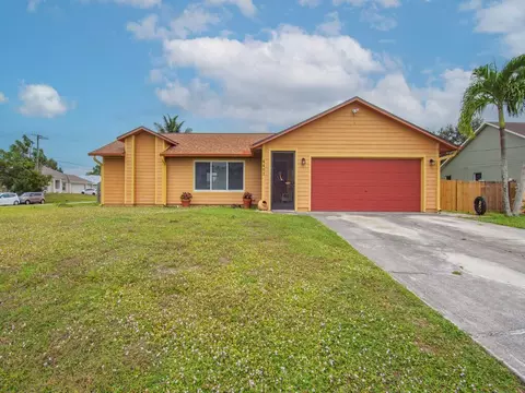 4401 SW Babylon St, Port Saint Lucie, FL 34953