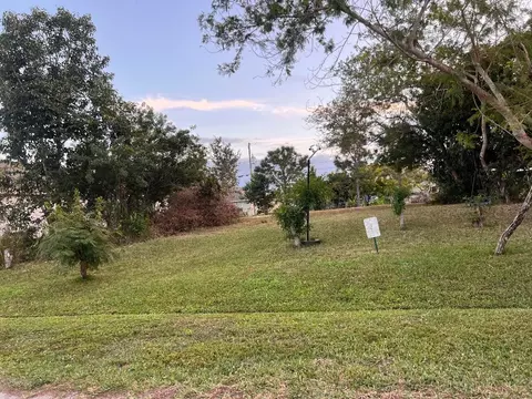 1162 SW Fargo Ave, Port St Lucie, FL 34953