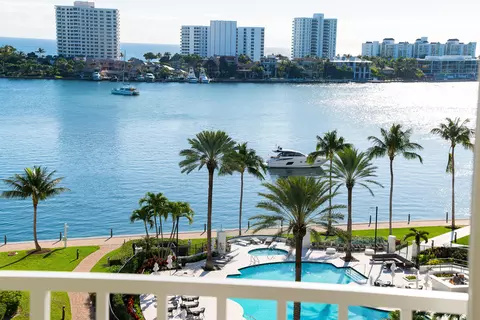 300 SE 5th Ave #8140, Boca Raton, FL 33432