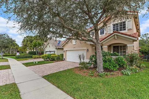 5903 SE Crooked Oak Ave, Hobe Sound, FL 33455