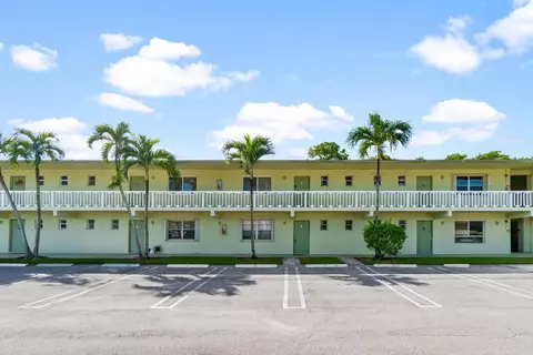658 NE 6th Ct E #E, Boynton Beach, FL 33435