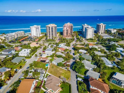 451 Neptune, Juno Beach, FL 33408