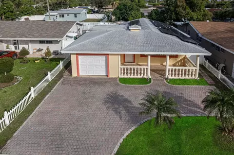3730 NE 13th Ter, Pompano Beach, FL 33064