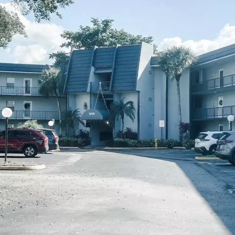 9200 Lime Bay Blvd #312, Tamarac, FL 33321