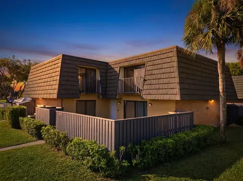 4112 41st, West Palm Beach, FL 33407