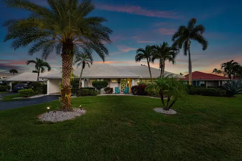 146 Driftwood Cir, Atlantis, FL 33462