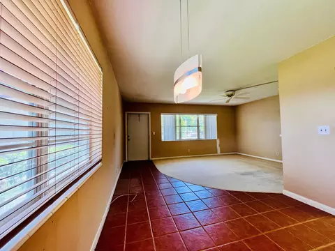 80 Norwich D, West Palm Beach, FL 33417