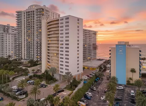 4100 Galt Ocean Dr #910, Fort Lauderdale, FL 33308