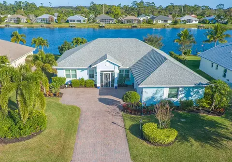 715 Yearling Trl, Sebastian, FL 32958