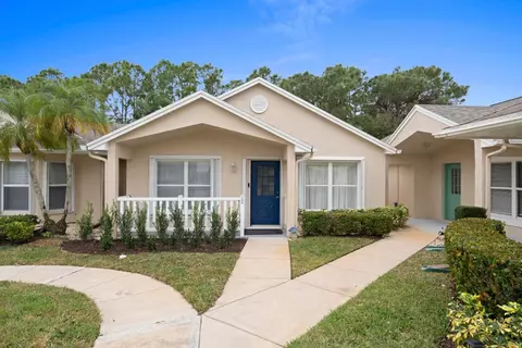 599 NW San Remo Cir, Port Saint Lucie, FL 34986