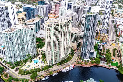 411 N New River Dr #401, Fort Lauderdale, FL 33301
