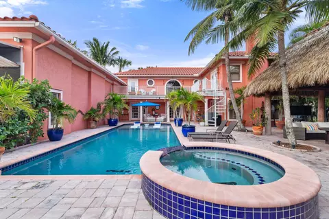 15580 Bellanca Ln, Wellington, FL 33414