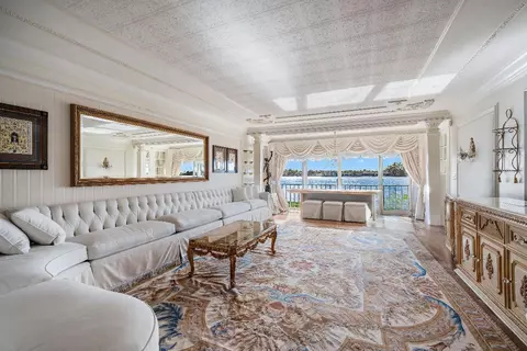 2170 Ibis Isle Rd #8, Palm Beach, FL 33480