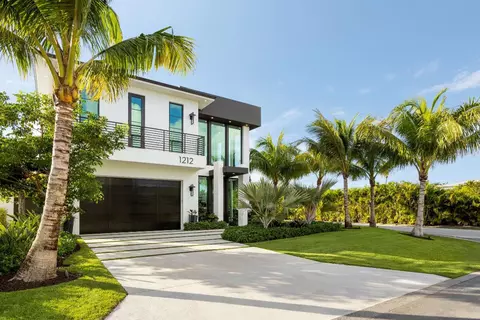1212 NE 8th Ave NE, Delray Beach, FL 33483
