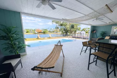 5812 Killarney Ave, Fort Pierce, FL 34951