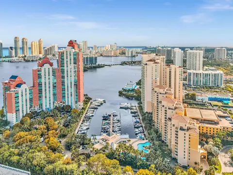 3330 NE 190th St #1011, Aventura, FL 33180