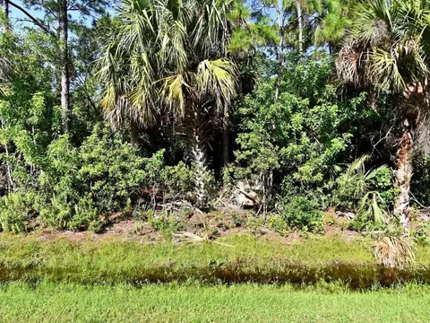 0 Silver Oak Dr, Fort Pierce, FL 34982