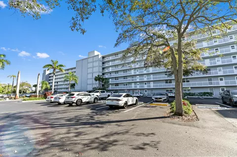 5700 NW 2nd Ave #503, Boca Raton, FL 33487