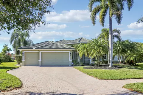 1916 SW Wabeek Pl, Palm City, FL 34990