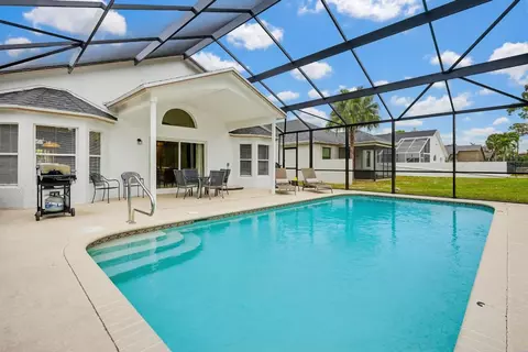 15182 Oak Chase Ct, Wellington, FL 33414