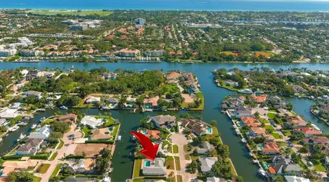 2185 Carib Cir, Palm Beach Gardens, FL 33410