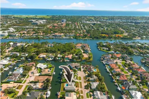 2185 Carib Cir, Palm Beach Gardens, FL 33410