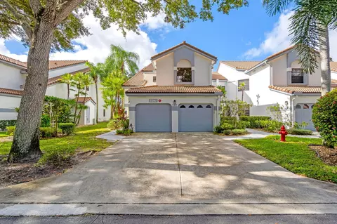5390 Venetia Ct #E, Boynton Beach, FL 33437