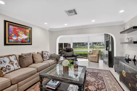 103 Bridgewood, Boca Raton, FL 33434