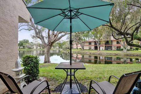 4192 Carambola Cir S #2189, Coconut Creek, FL 33066