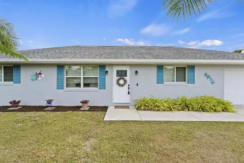 2121 SE Midtown Rd, Port Saint Lucie, FL 34952