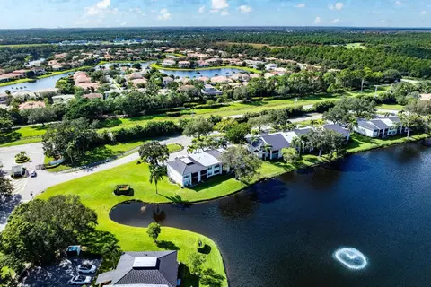 6944 Briarlake #104, Palm Beach Gardens, FL 33418
