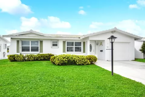 902 SW 6th, Boynton Beach, FL 33426