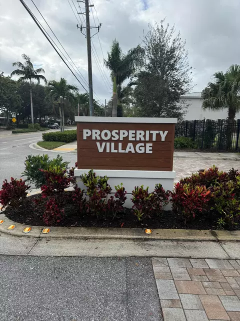 1101 Prosperity Village Dr, North Palm Beach, FL 33410