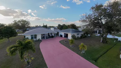 126 NW Hibiscus St NW, Port Saint Lucie, FL 34983