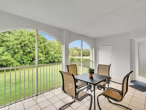 815 W Boynton Beach Blvd #16-205, Boynton Beach, FL 33426
