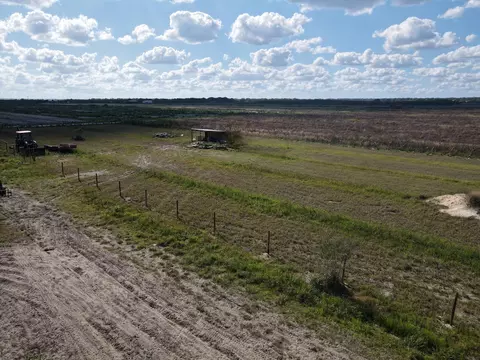6694 5th Rd, Labelle, FL 33935 photo 2