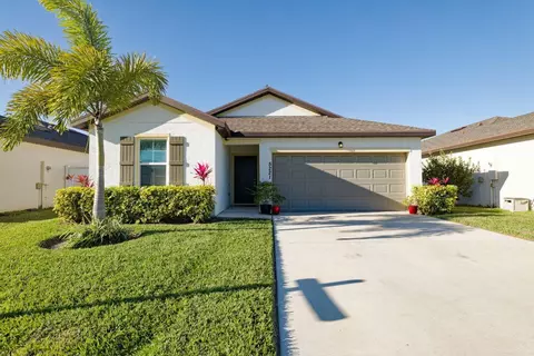 5221 Armina Pl, Fort Pierce, FL 34951