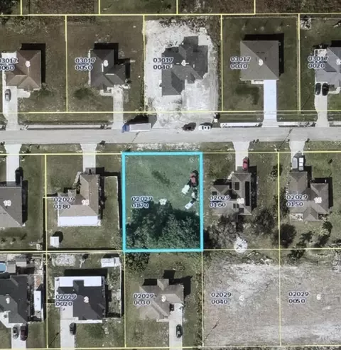 3829 23rd St W, Lehigh Acres, FL 33971
