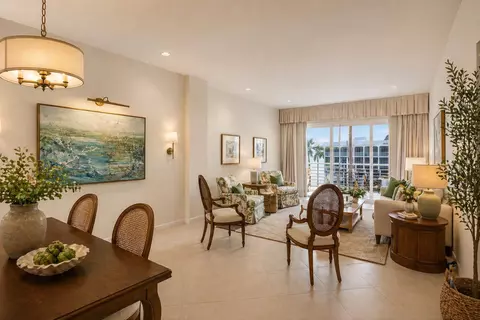 105 Paradise Harbour Blvd #506, North Palm Beach, FL 33408